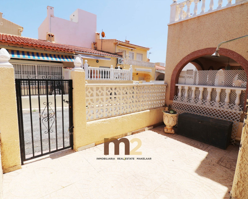 Herverkoop - Bungalow - La Marina - La Marina 