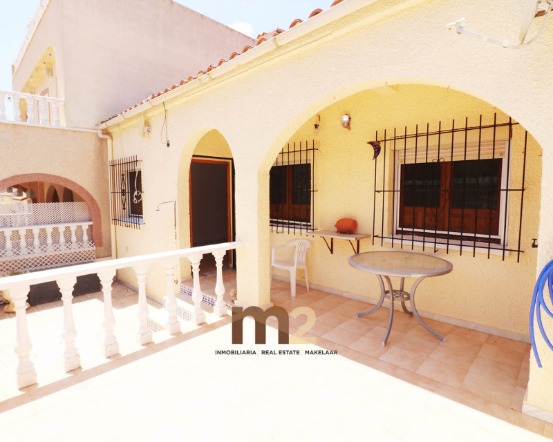 Herverkoop - Bungalow - La Marina - La Marina 