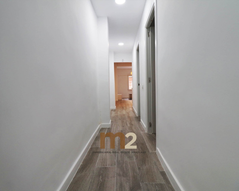 Segunda mano - Apartamento / piso - Guardamar del Segura - Mercadona