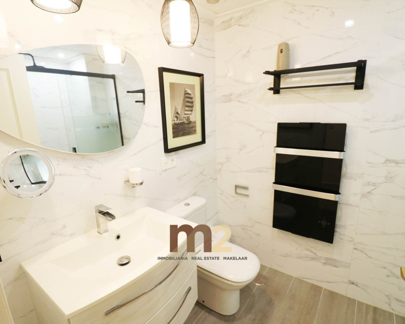 Herverkoop - Appartement / flat - Torrevieja - Playa del Cura