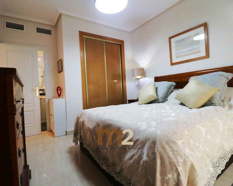 Herverkoop - Appartement / flat - Torrevieja - Playa del Cura