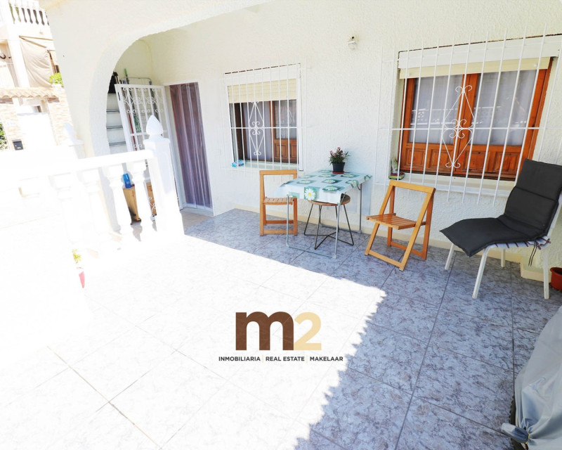 Alquiler a largo plazo - Bungalow - La Marina - La Marina 