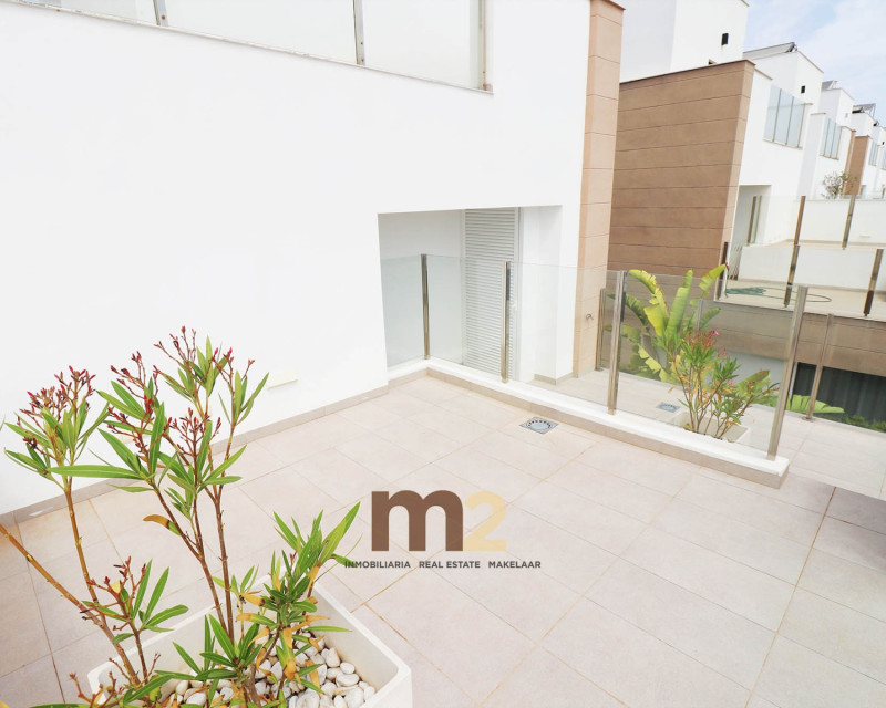 Herverkoop - Chalet - Guardamar del Segura - Urb. El Raso