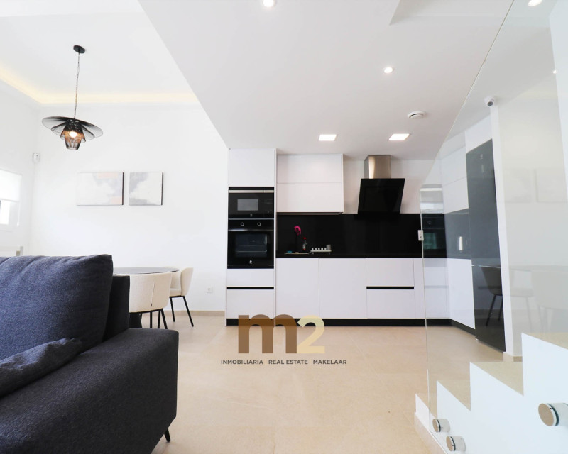 Herverkoop - Chalet - Guardamar del Segura - Urb. El Raso