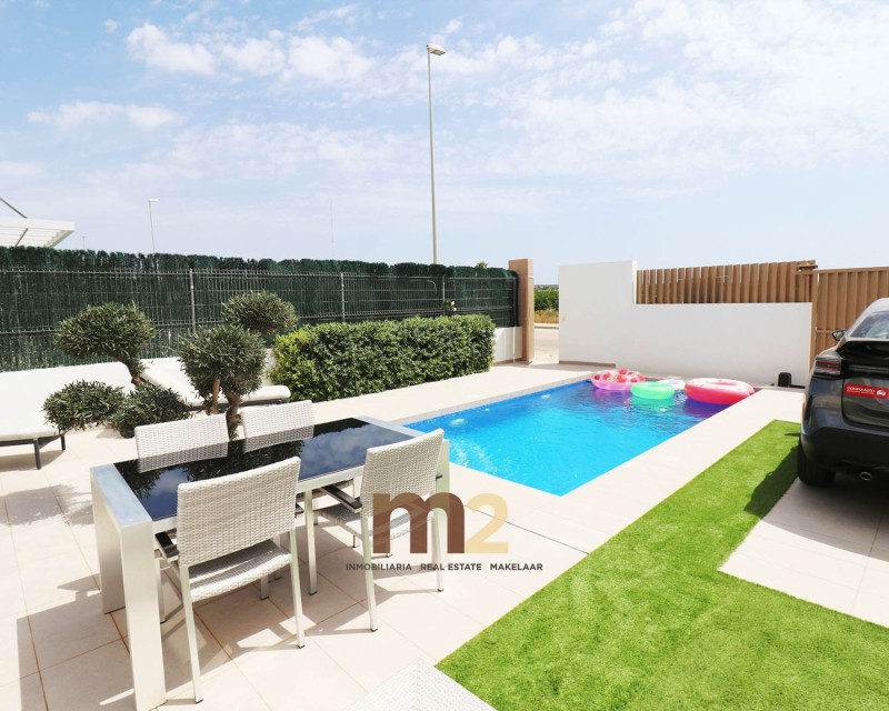 Herverkoop - Chalet - Guardamar del Segura - Urb. El Raso