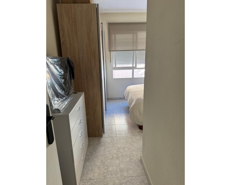 Sale - Apartment / flat - Torrevieja - Centro
