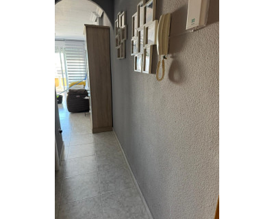 Sale - Apartment / flat - Torrevieja - Centro