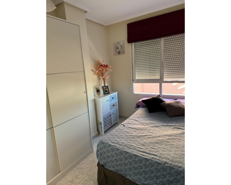 Sale - Apartment / flat - Torrevieja - Centro
