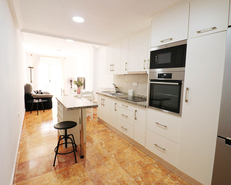 Alquiler a largo plazo - Apartamento / piso - Guardamar del Segura - Mercadona