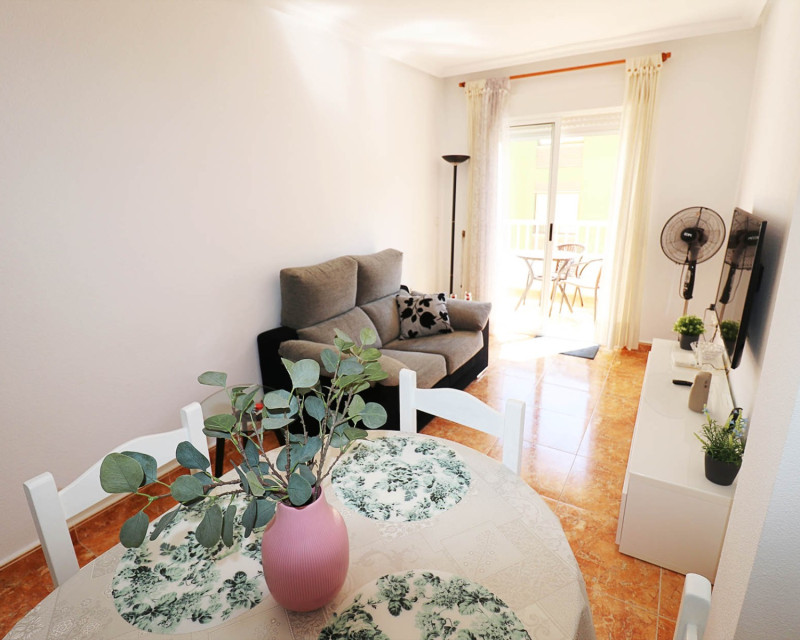 Alquiler a largo plazo - Apartamento / piso - Guardamar del Segura - Mercadona