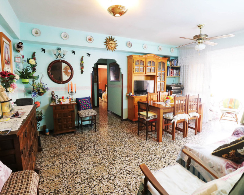Segunda mano - Apartamento / piso - Guardamar del Segura - Mercadona