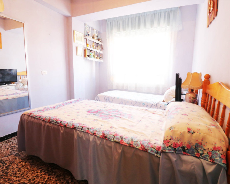 Segunda mano - Apartamento / piso - Guardamar del Segura - Mercadona
