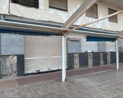 Alquiler a largo plazo - Local comercial - Torrevieja - El Acequión - Los Náufragos