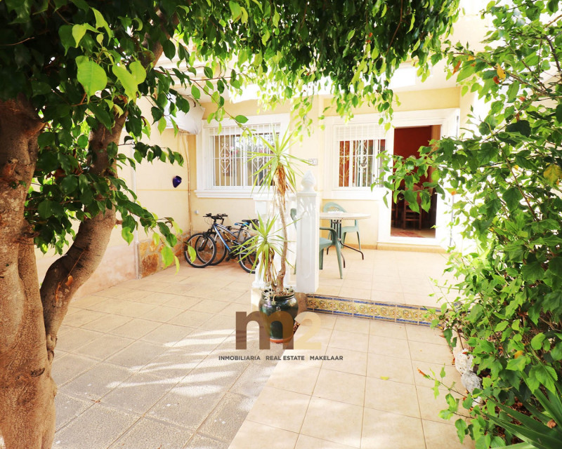 Herverkoop - Bungalow - Guardamar del Segura - Urb. Pinomar