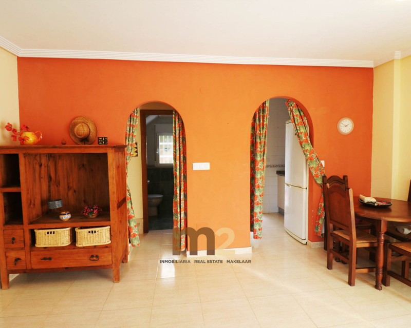 Herverkoop - Bungalow - Guardamar del Segura - Urb. Pinomar
