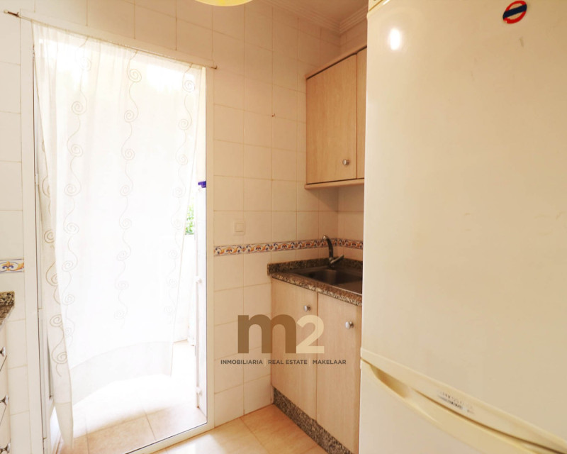 Herverkoop - Bungalow - Guardamar del Segura - Urb. Pinomar