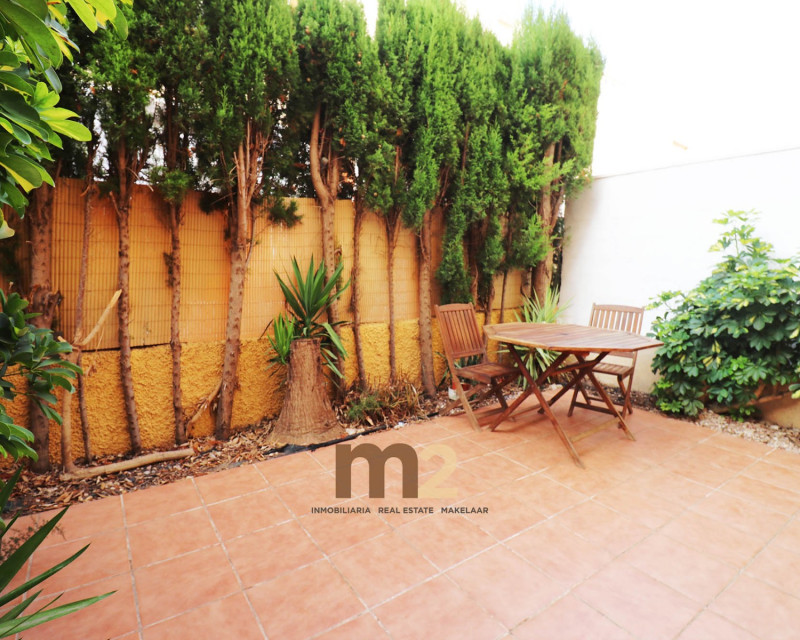 Herverkoop - Bungalow - Guardamar del Segura - Urb. Pinomar