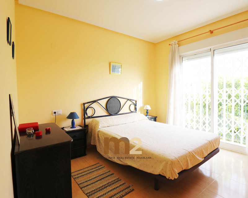 Herverkoop - Bungalow - Guardamar del Segura - Urb. Pinomar
