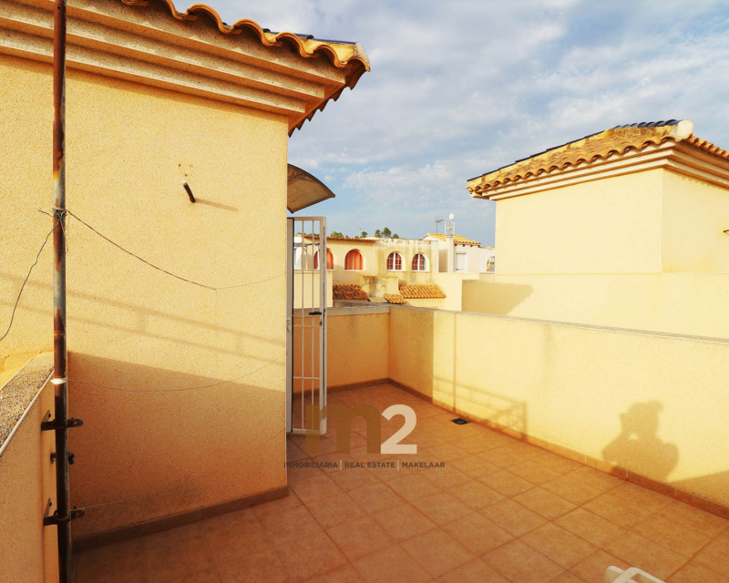 Herverkoop - Bungalow - Guardamar del Segura - Urb. Pinomar