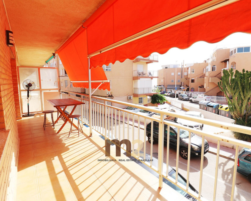 Alquiler a largo plazo - Apartamento / piso - Torrevieja - Torrelamata - La Mata