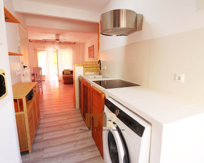 Alquiler a largo plazo - Apartamento / piso - Torrevieja - Torrelamata - La Mata