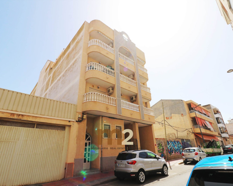 Sale - Apartment / flat - Guardamar del Segura - Centre