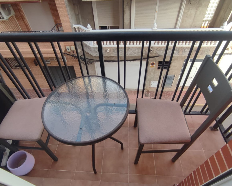 Alquiler a largo plazo - Apartamento / piso - Guardamar del Segura - Mercadona