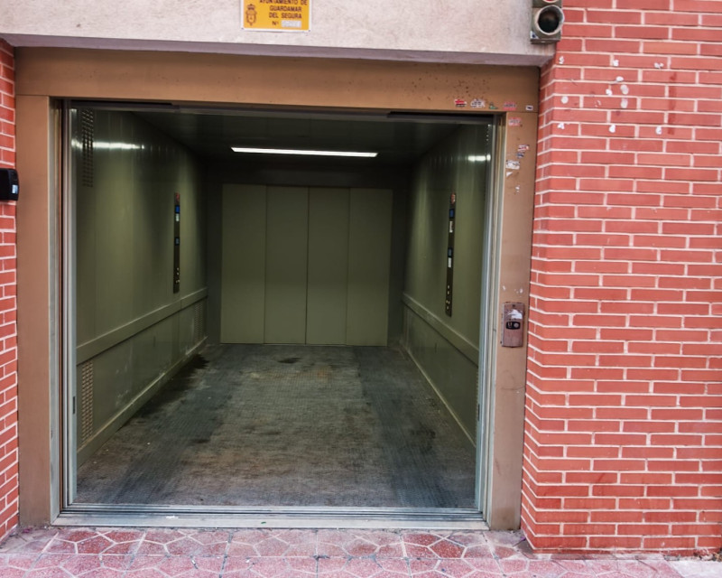 Alquiler a largo plazo - Apartamento / piso - Guardamar del Segura - Mercadona