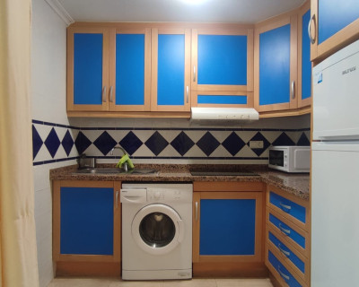 Alquiler a largo plazo - Apartamento / piso - Guardamar del Segura - Mercadona