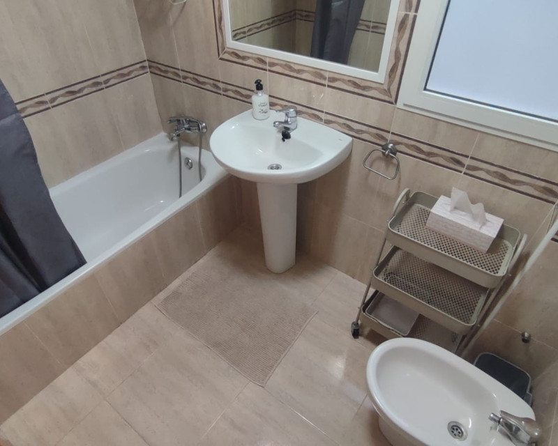 Alquiler a largo plazo - Apartamento / piso - Guardamar del Segura - Mercadona