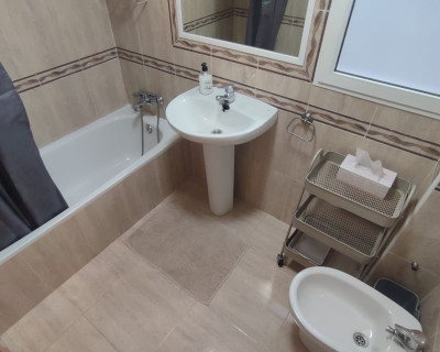 Alquiler a largo plazo - Apartamento / piso - Guardamar del Segura - Mercadona