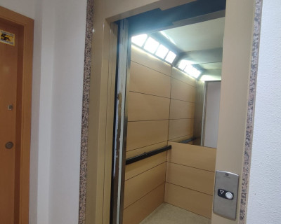Alquiler a largo plazo - Apartamento / piso - Guardamar del Segura - Mercadona