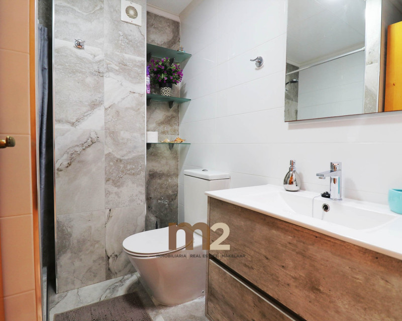 Lang termijn verhuur - Appartement / flat - Guardamar del Segura - Mercadona