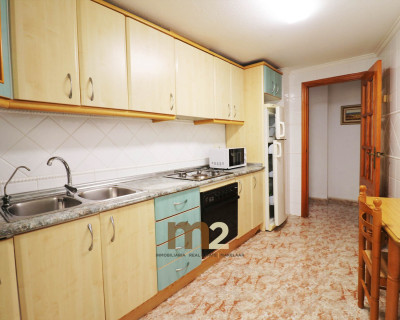 Alquiler a largo plazo - Apartamento / piso - Guardamar del Segura - Centro