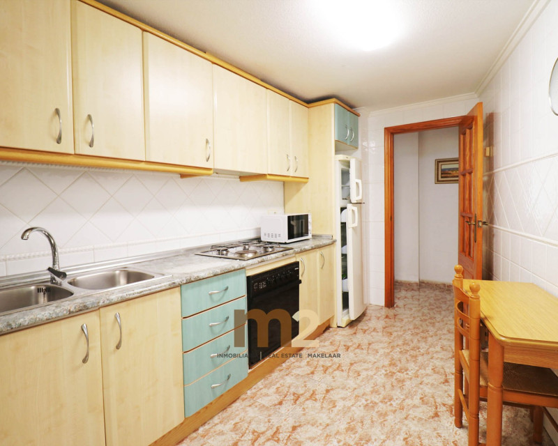 Alquiler a largo plazo - Apartamento / piso - Guardamar del Segura - Centro