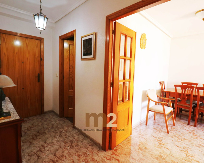 Alquiler a largo plazo - Apartamento / piso - Guardamar del Segura - Centro