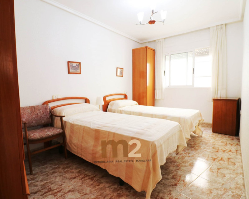 Alquiler a largo plazo - Apartamento / piso - Guardamar del Segura - Centro