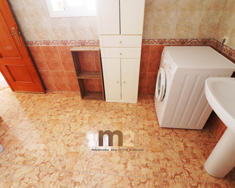 Alquiler a largo plazo - Apartamento / piso - Guardamar del Segura - Centro