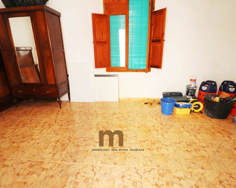 Alquiler a largo plazo - Apartamento / piso - Guardamar del Segura - Centro