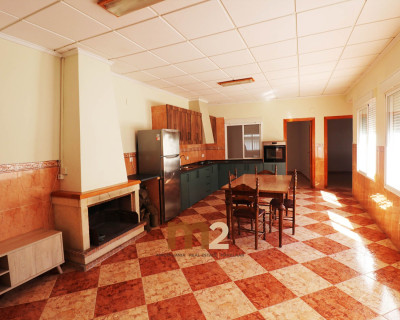 Alquiler a largo plazo - Apartamento / piso - Guardamar del Segura - Centro