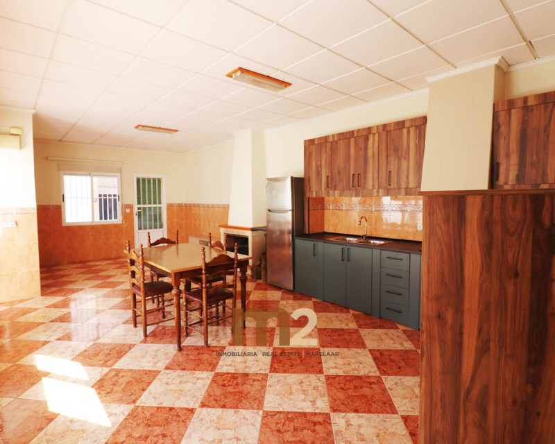 Alquiler a largo plazo - Apartamento / piso - Guardamar del Segura - Centro