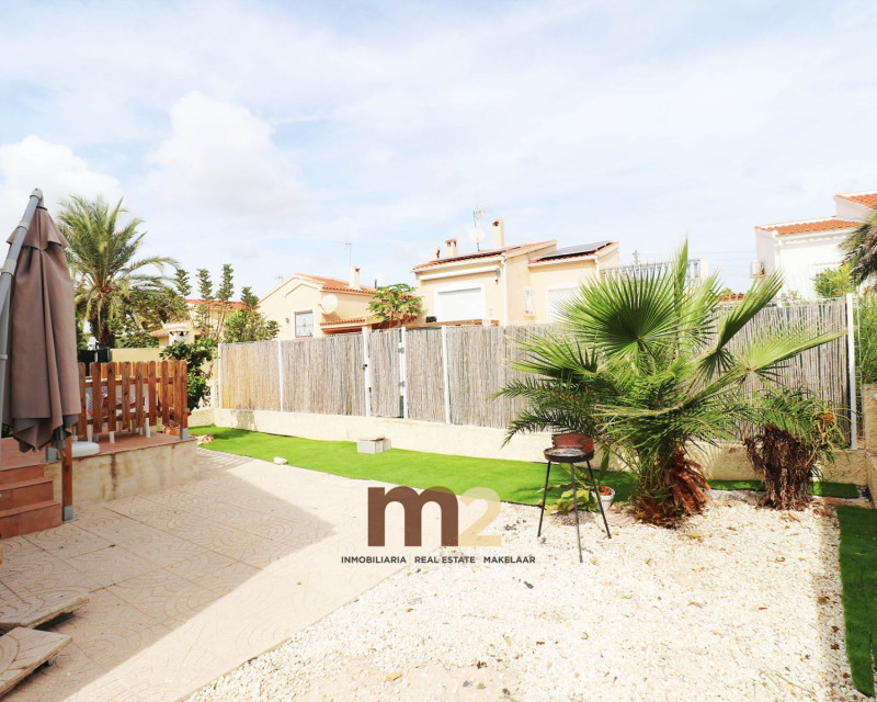 Alquiler a largo plazo - Bungalow - San Fulgencio