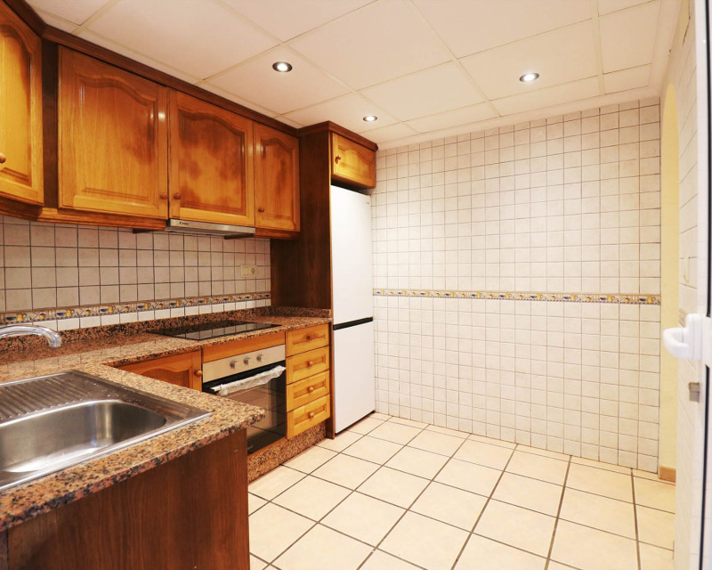 Alquiler a largo plazo - Bungalow - Guardamar del Segura - Urb. Los Estaños
