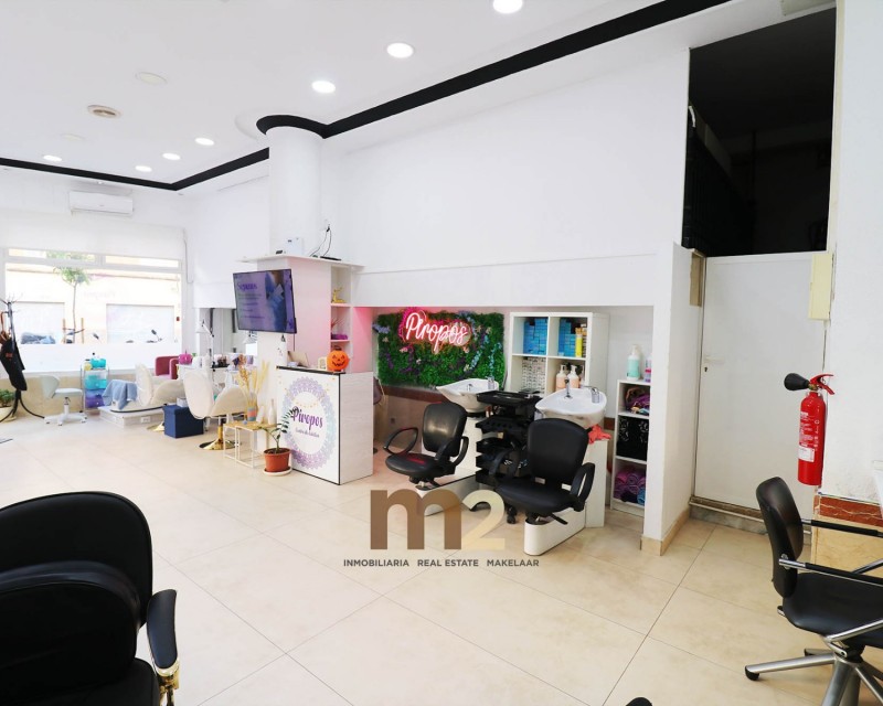 Segunda mano - Local comercial - Torrevieja - Centro