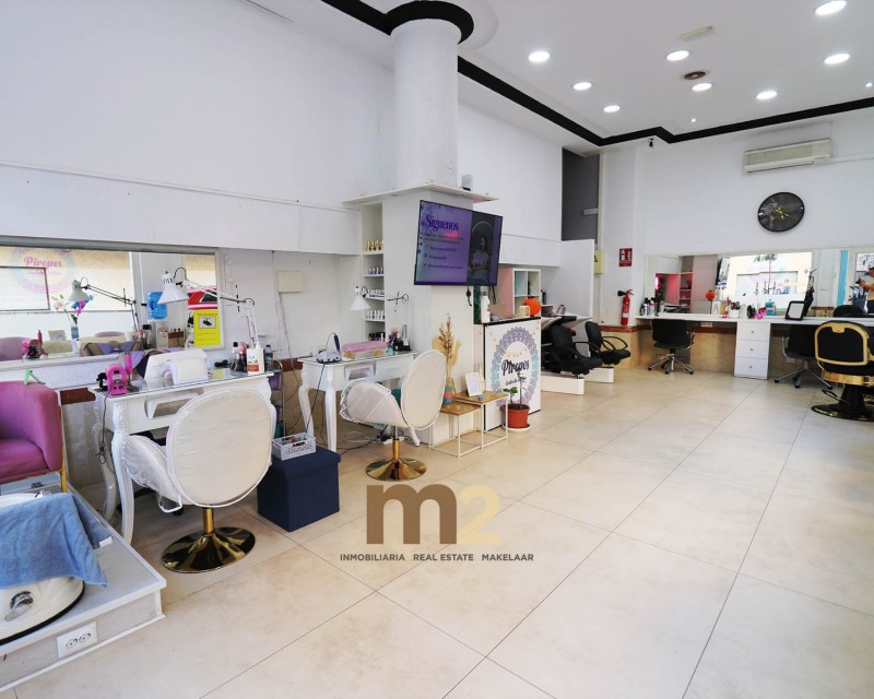 Segunda mano - Local comercial - Torrevieja - Centro